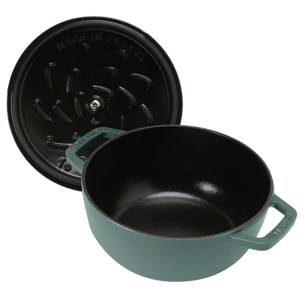 美品⭐︎STAUB Wa-NABE 24㎝　人気色⭐︎ユーカリ 仏鋳物ホーロー鍋ストウブ 新色「ユーカリ」を発売